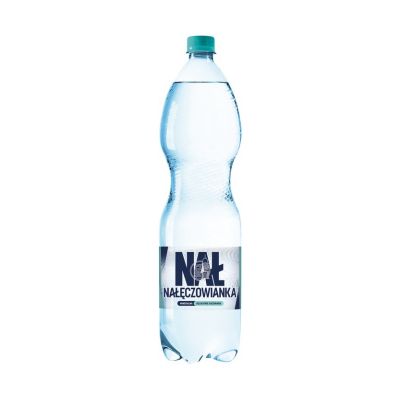 Woda delikatnie gazowana Nałęczowianka 6 x 1,5 l